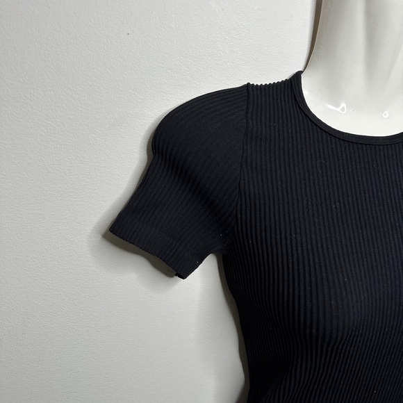 Aritzia The Group by Babaton Seamless Tee Bodysuit Black XS - Picture 2 of 12